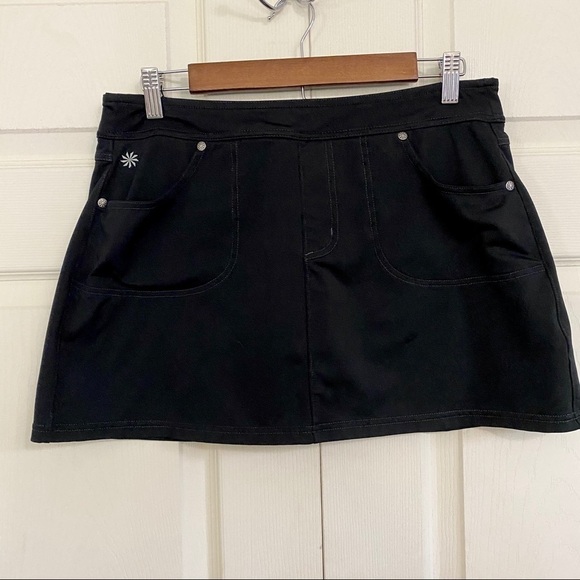 Athleta Endorphin Run Black Tennis Skirt Skort - Picture 9 of 9